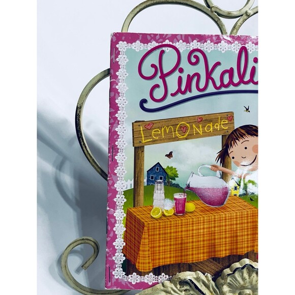 Set of 4 Princess Books - Picture 12 of 13